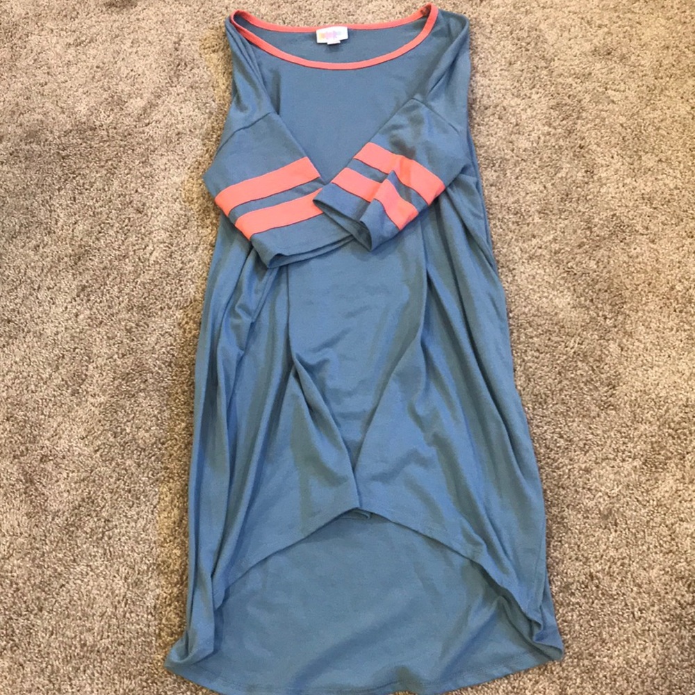LuLaRoe XS blue/grey with coral sleeved